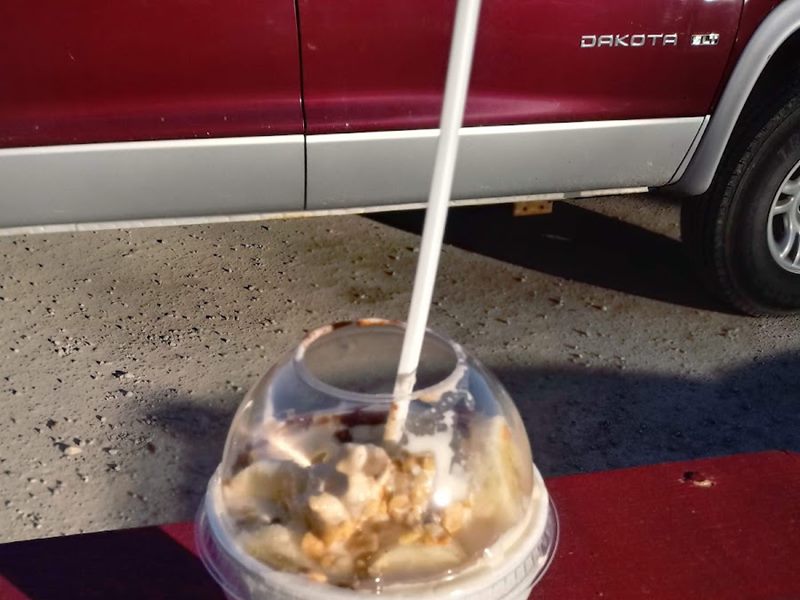 Toots Drive-In food